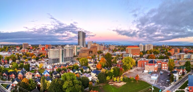Mortgage broker in Guelph helping Ontario homeowners